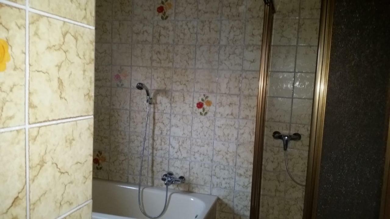 Ferienhaus Karin Bruck an der Grossglocknerstrasse Bagian luar foto
